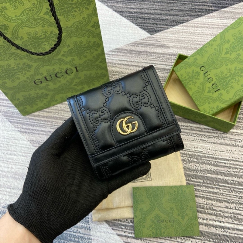 G*u*i wallets & purse